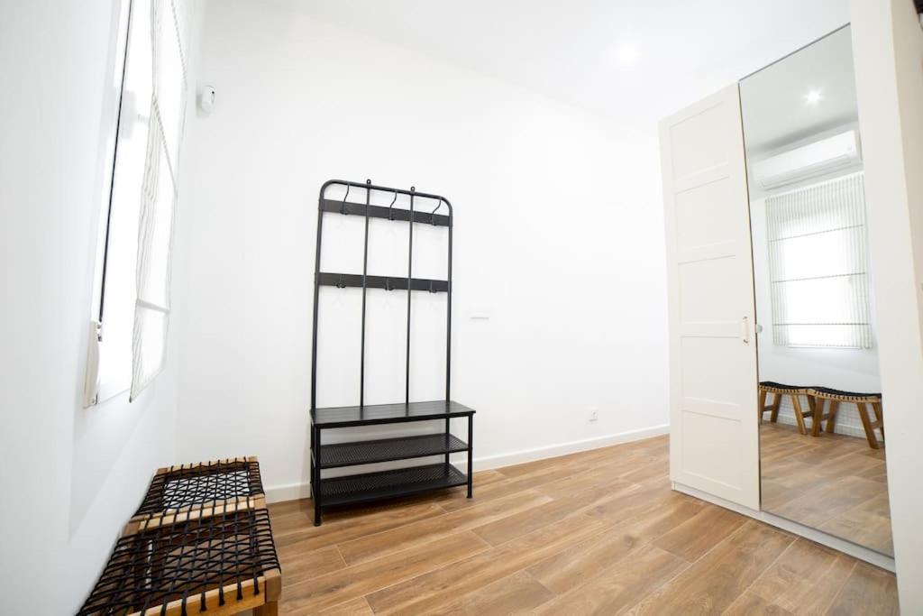 Encantador Apartamento Reformado En Tetuan By Bebalmy Madri Exterior foto